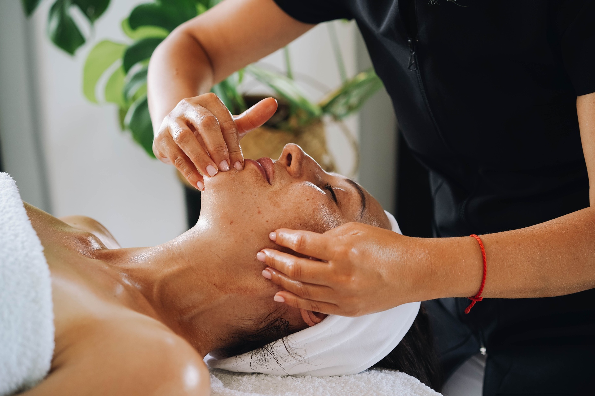 Dermaplaning